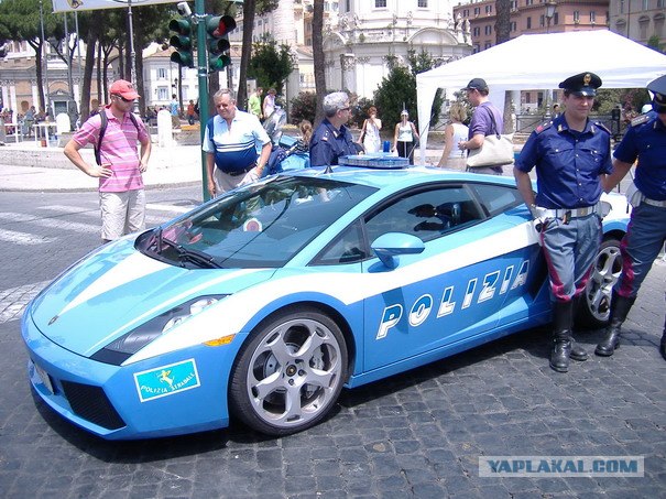 Автомобили нью-йоркской полиции