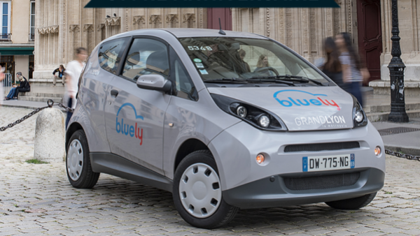Citroёn представила электрокар, который можно водить без прав в Европе
