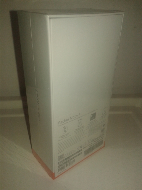 Продаю телефон Xiaomi Redmi Note 7 4/64GB (новый)