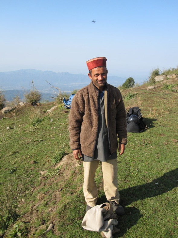 Орел против парапланериста