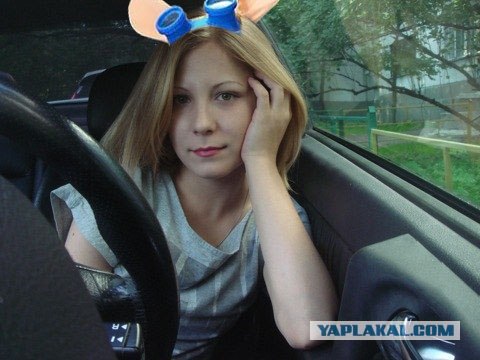 Девушка ищет работу в автосервисе