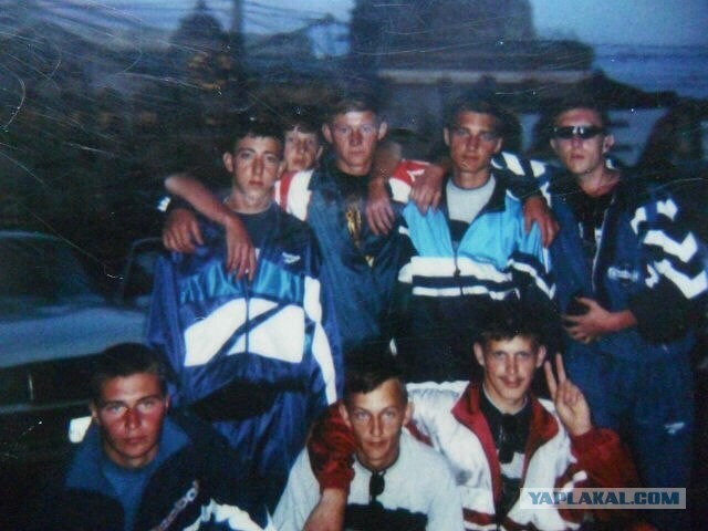 Бандитский спортивный костюм