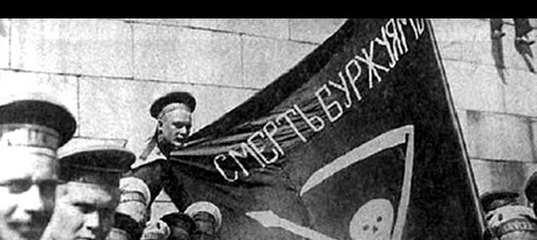 В Госдуме призвали убрать захоронения лидеров СССР с Красной площади