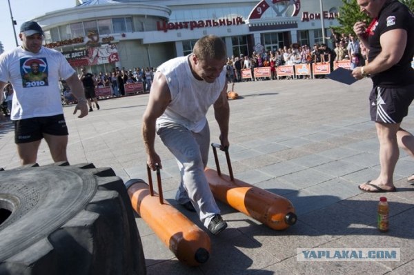 Фестиваль силачей на день молодежи