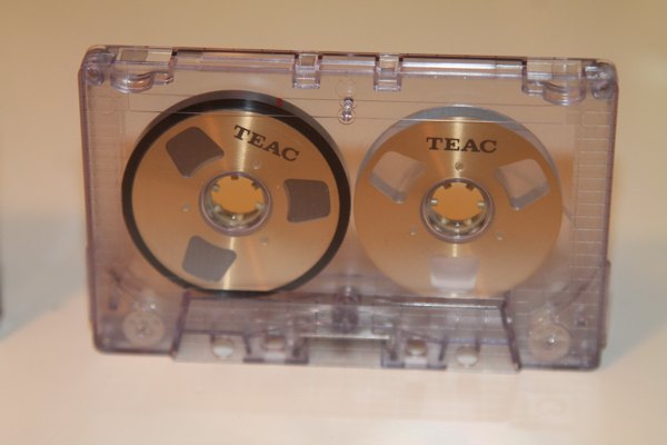 Подскажите, какую лучше брать - BASF или SONY?