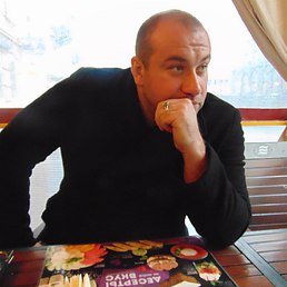 "Людям просто жрать нечего". Русским языком - о политическом кризисе в стране