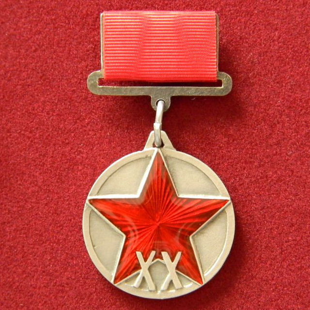 Как Шойгу превзошел Сталина, сколько стоят медали