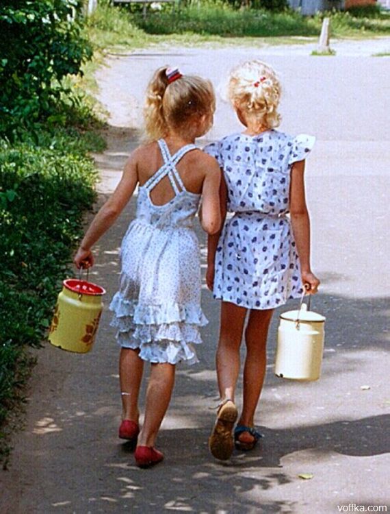 Так молоковоз в Ленобласти сообщает жителям о своем прибытии.