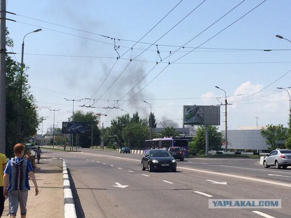 Начался обстрел аэродрома и окрестностей в Донецке