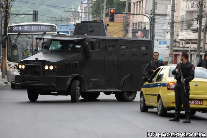 Полиция Бразилии автомобили