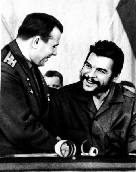 Гагарин и Че Гевара. Два прощальных письма