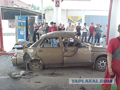 Взрыв баллона в машине