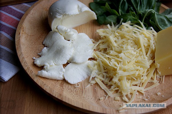 Пицца с мясными шариками
