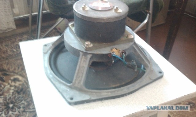 Мощный сабвуфер и скворечник для котэшки