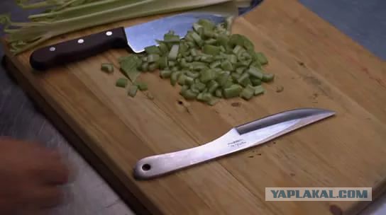 Знаменитые клинки, ножи и тесаки культовых персонажей