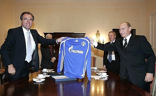 Футбольный клуб. РФПЛ,КР, ЛЧ, ЛЕ 2017-2018 ч.2