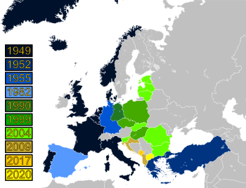 Травля русских в Германии