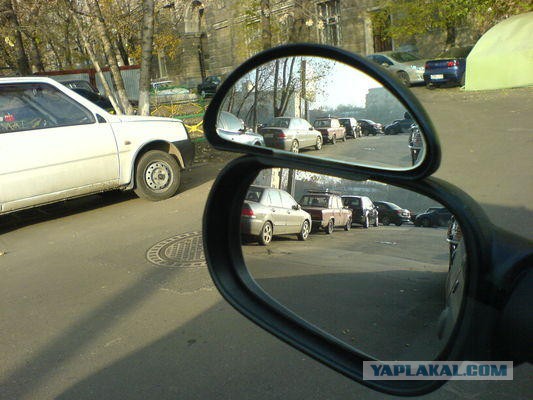 Господа водители, подскажите по машине