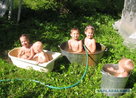 Свой личный аквапарк - это чертовски удобно по летнему времени!