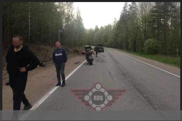 В ДТП с 91-летним водителем под Петербургом погибла молодая мотоциклистка