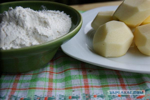 Картофельный пирог, С курицей, помидорами и сыром