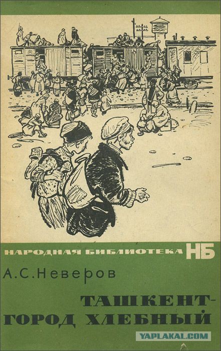 Мэр Дербента подарил квартиру семье девятилетнего мальчика, который помогает маме убирать улицы