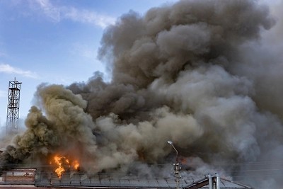 Вход — рубль, выход — два
