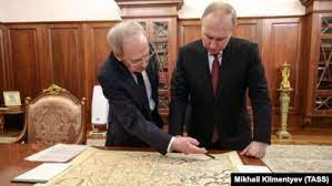 Госдума одобрила штрафы и аресты за оспаривающие границы России карты