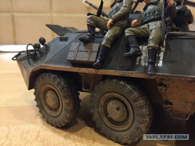 БТР 70 Афганская война и пехота (модель 1/35)