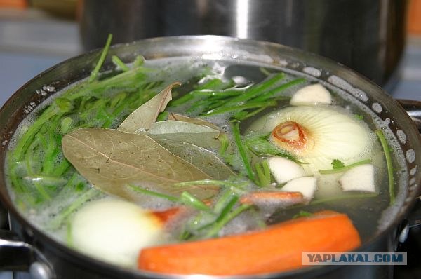 Рыба жареная в казане