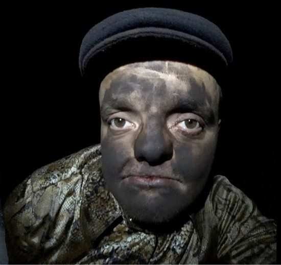 Не трогайте, это на Новый год.