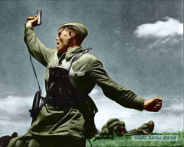Черно-белые фото в цвете