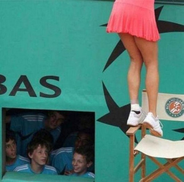 Шаловливые мужские взгляды