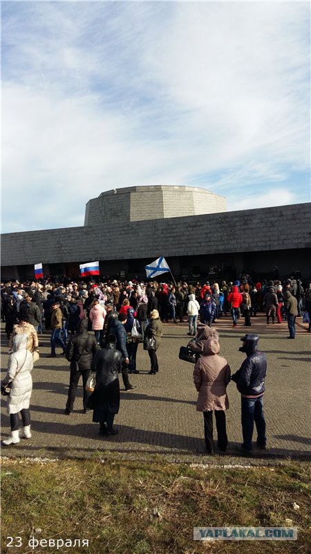 Выставка техники и вооружения в городе-герое Севастополе