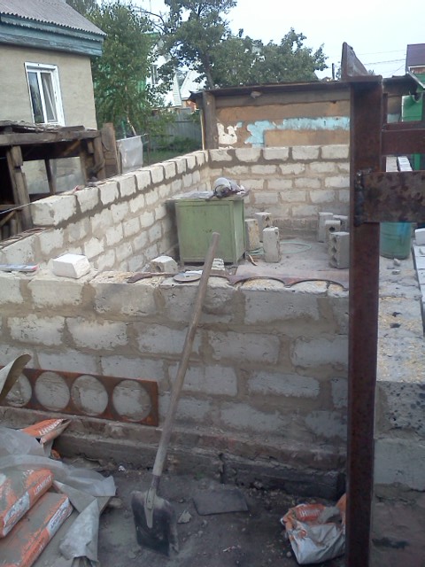 Капитальный сарай.