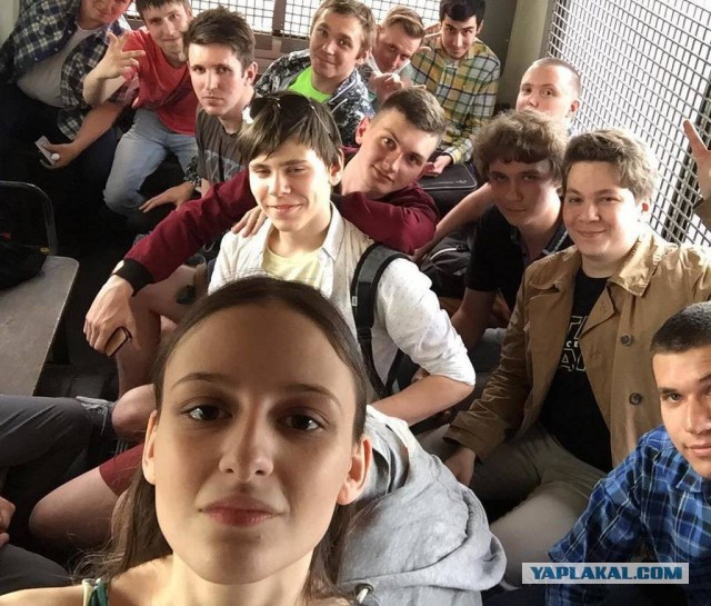 Это же прямо из “Чиполлино” кадр