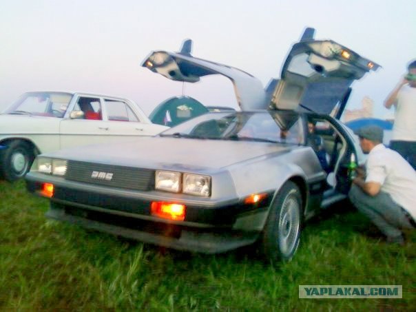 Фотосет DeLorean DMC-12