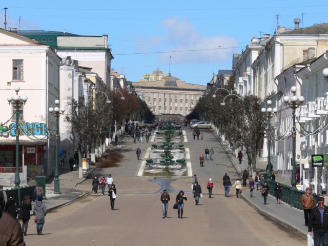 Орел центральная площадь