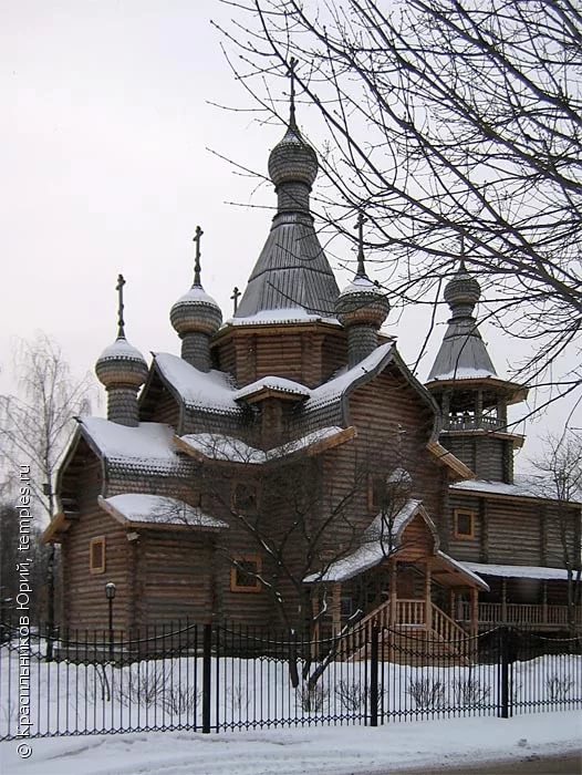 Уникальная деревянная Успенская церковь сгорела в Кондопоге