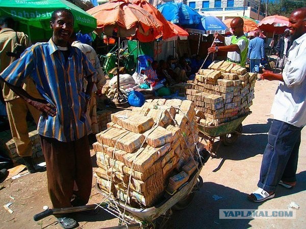 Курс рубля к доллару превысил 70р, к евро 80р