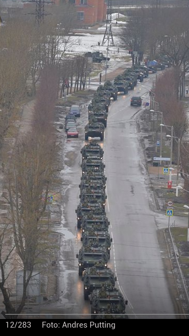 Троллинг на военном параде в Нарве