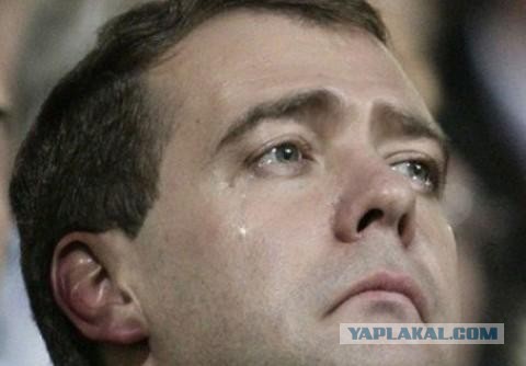 Денег нет, вы там держитесь