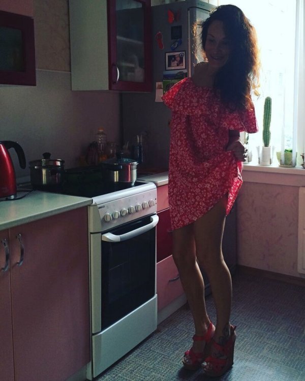 Забавные картинки с девушками