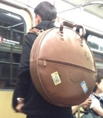 Модники из нашего метро на этот вторник