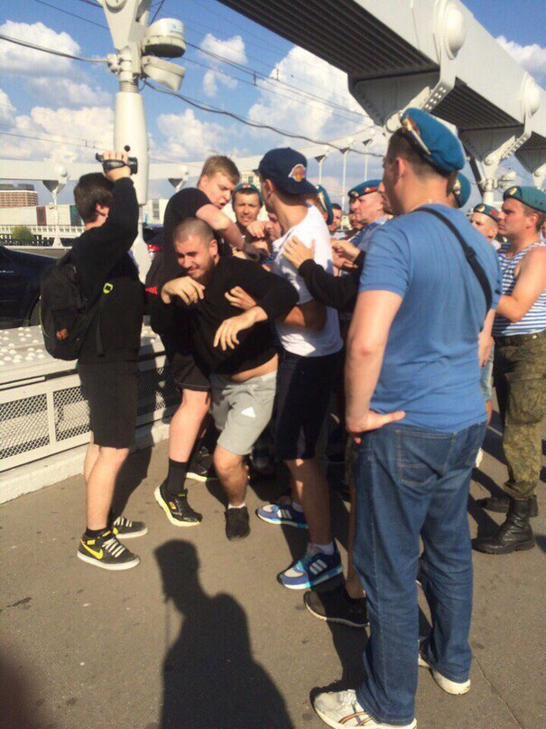 За ВДВ!