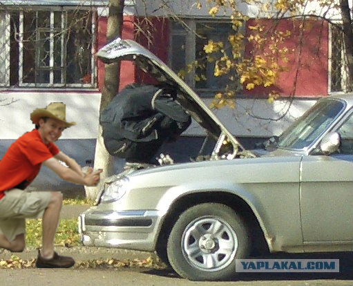Как гопники чинят машины? А вот так!