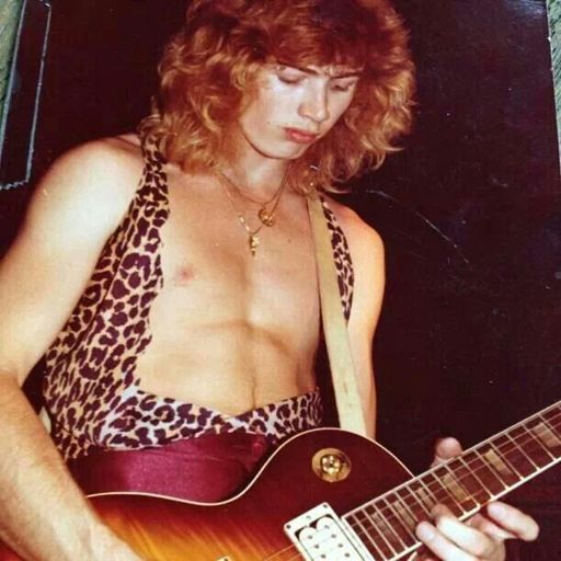 Попался на глаза плакат Manowar