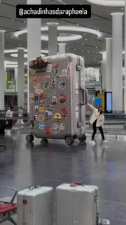 «Спасибо за испорченный отдых»: москвичка прилетела на курорт без чемодана из-за сбоя во Внуково