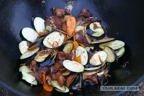 Овощи с бараньими ребрышками тушёные, или за что я люблю лето)))