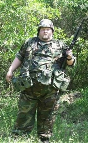 А давайте в честь праздника, выкладывать свои армейские фотки уважаемые яповцы